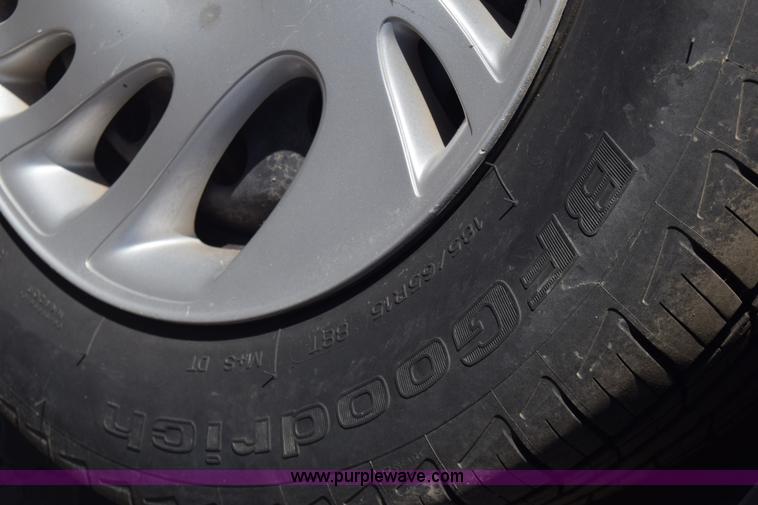 image for item K4830 1999 Saturn SL2