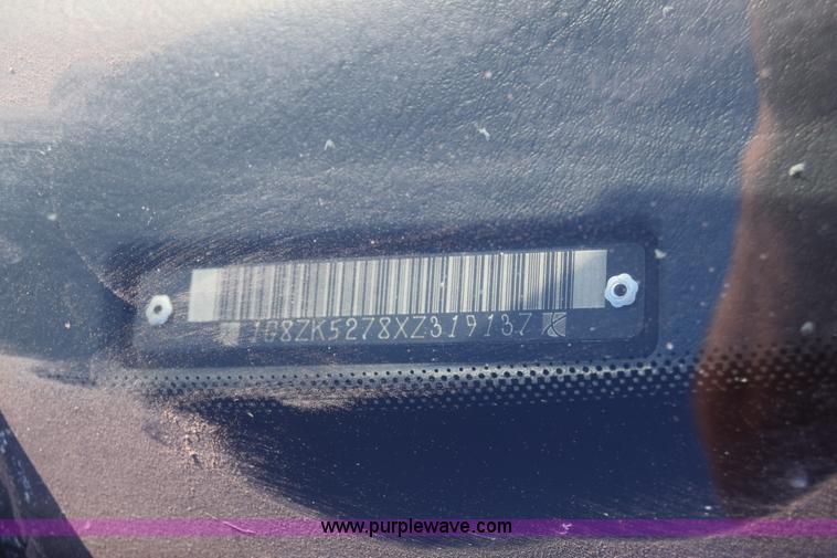 image for item K4830 1999 Saturn SL2