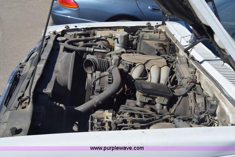 image for item K4831 1993 GMC Jimmy SLE SUV