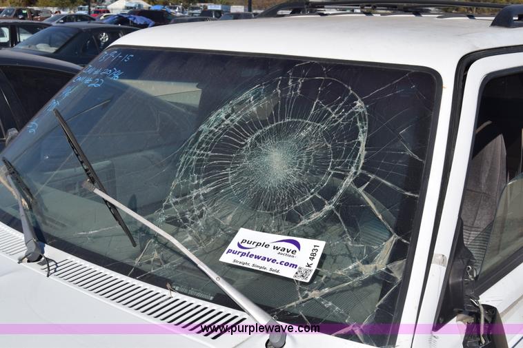 image for item K4831 1993 GMC Jimmy SLE SUV