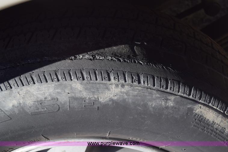 image for item K4833 1991 Ford Explorer SUV