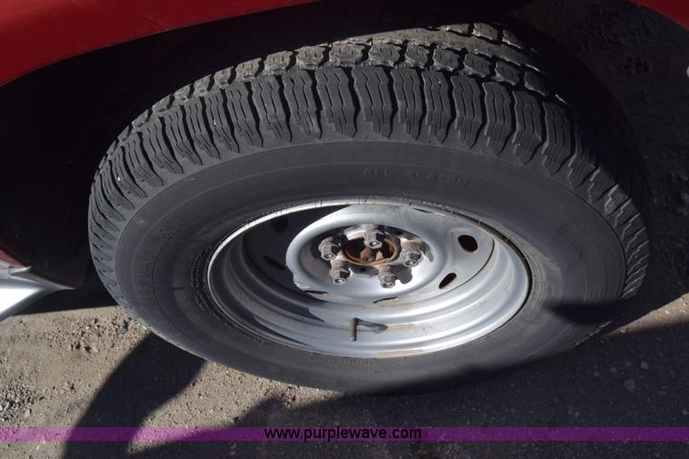 image for item K4834 2000 Ford Explorer SUV