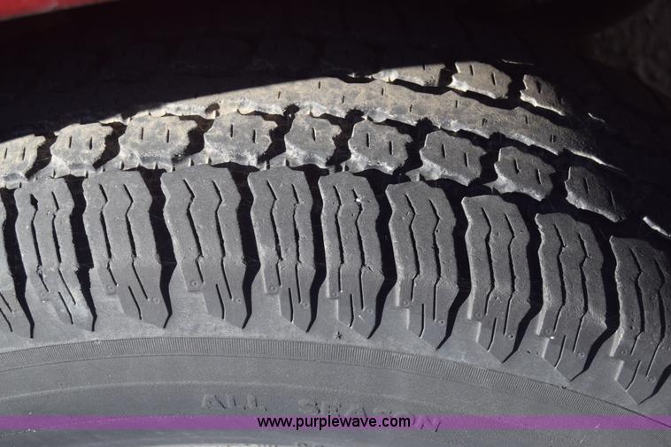 image for item K4834 2000 Ford Explorer SUV