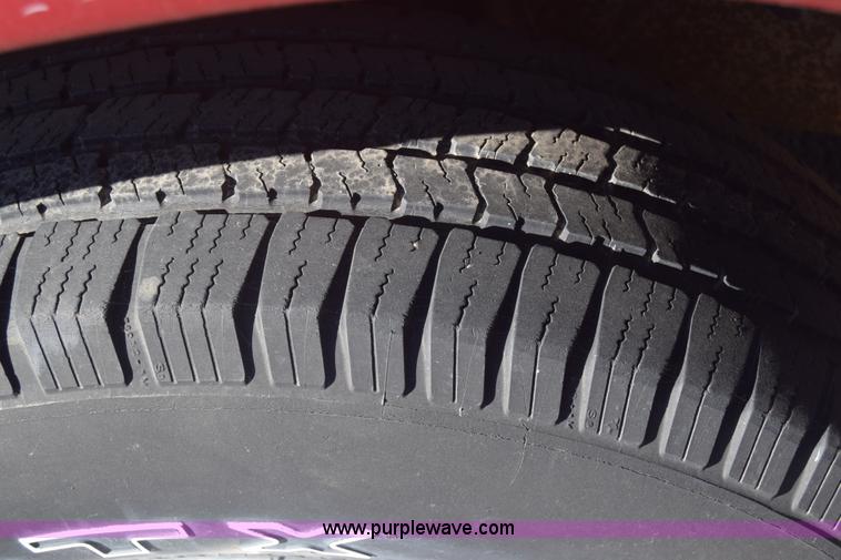 image for item K4834 2000 Ford Explorer SUV