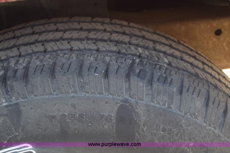 image for item K4834 2000 Ford Explorer SUV