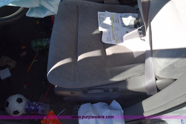 image for item K4835 2001 Honda Odyssey EX van