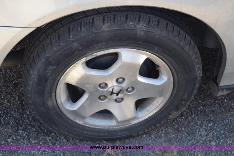 image for item K4835 2001 Honda Odyssey EX van