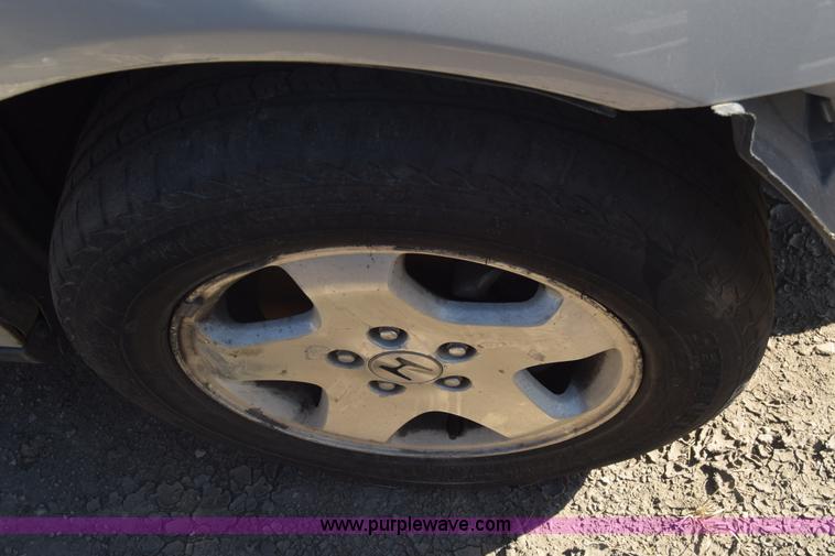 image for item K4835 2001 Honda Odyssey EX van