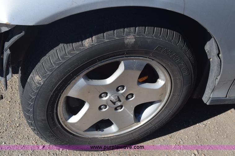 image for item K4835 2001 Honda Odyssey EX van