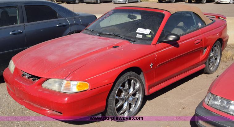 image for item K4836 1998 Ford Mustang convertible