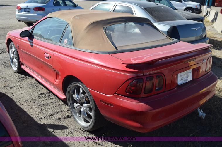 image for item K4836 1998 Ford Mustang convertible