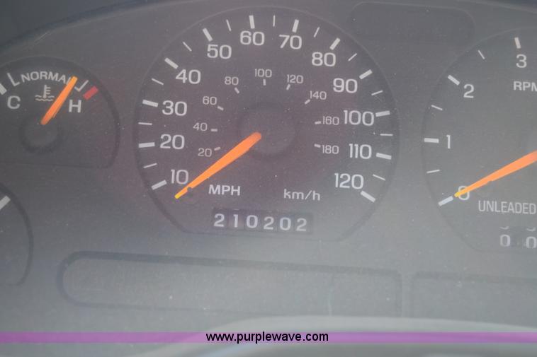 image for item K4836 1998 Ford Mustang convertible