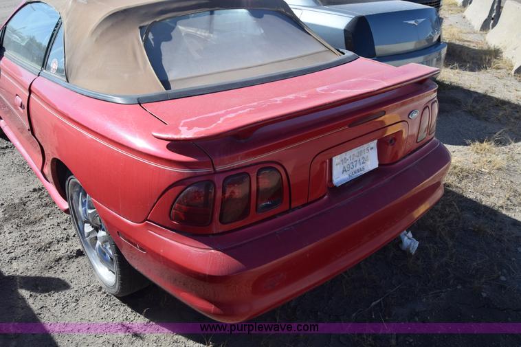 image for item K4836 1998 Ford Mustang convertible