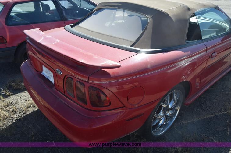 image for item K4836 1998 Ford Mustang convertible