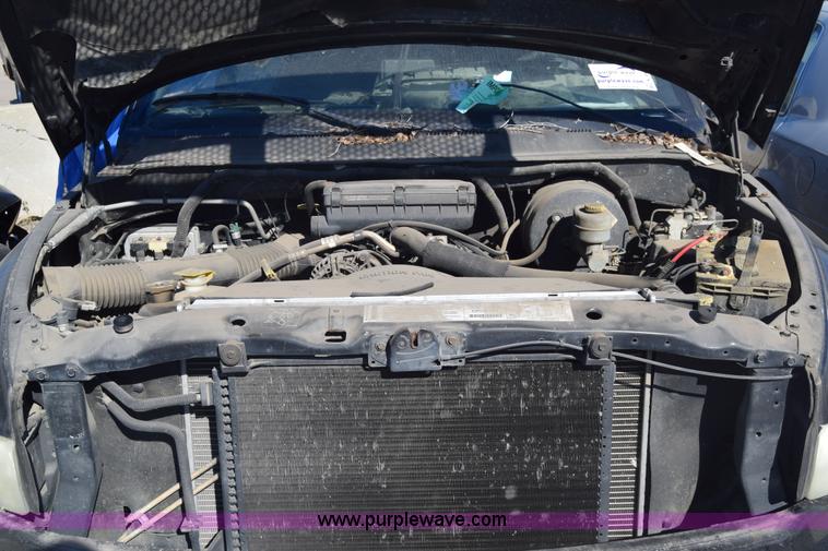 image for item K4838 2001 Dodge Ram 1500 Quad Cab pickup truck