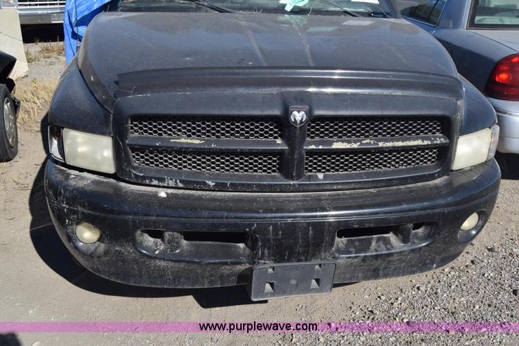 image for item K4838 2001 Dodge Ram 1500 Quad Cab pickup truck