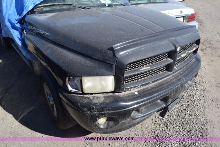 image for item K4838 2001 Dodge Ram 1500 Quad Cab pickup truck