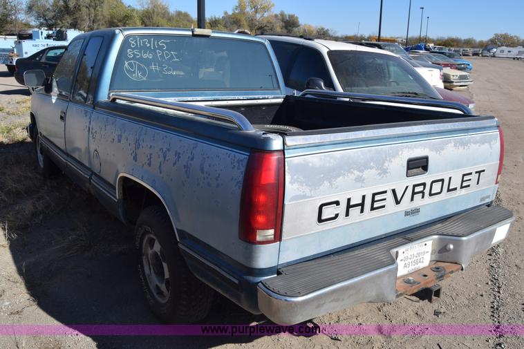 image for item K4840 1991 Chevrolet 1500 pickup truck