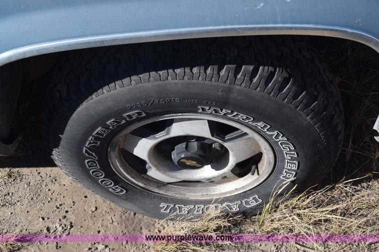 image for item K4840 1991 Chevrolet 1500 pickup truck