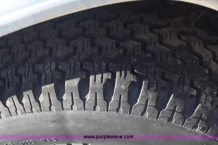 image for item K4840 1991 Chevrolet 1500 pickup truck