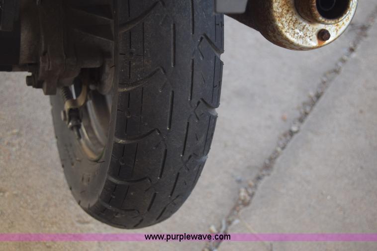 image for item K4845 2007 VIP moped