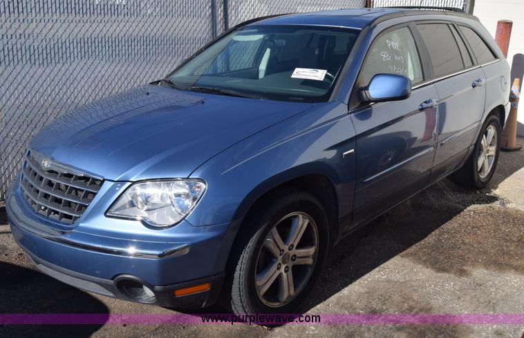 image for item K4910 2007 Chrysler Pacifica Touring SUV