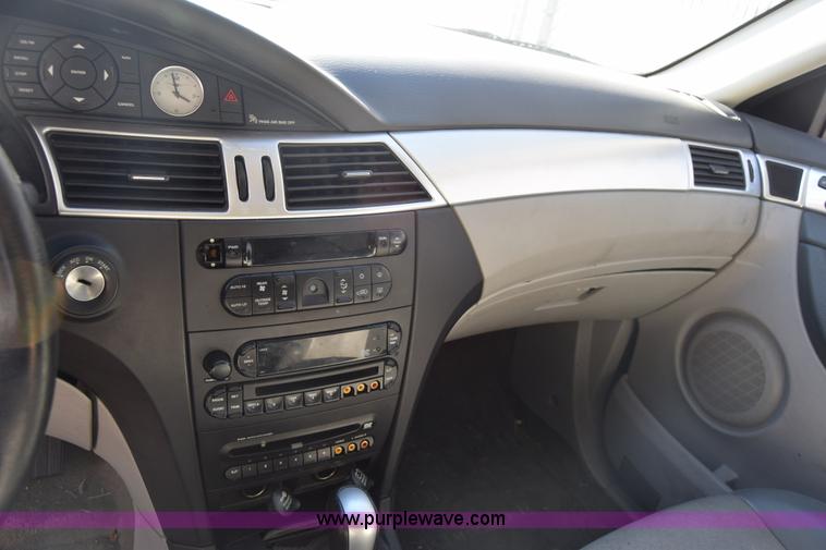 image for item K4910 2007 Chrysler Pacifica Touring SUV