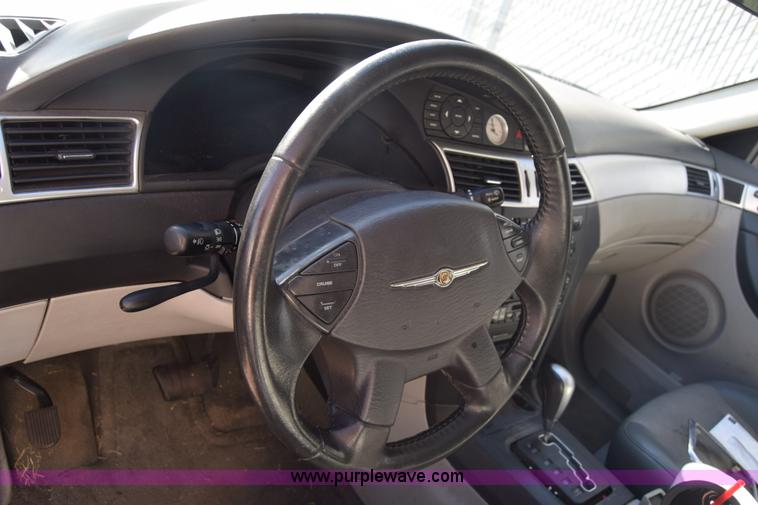 image for item K4910 2007 Chrysler Pacifica Touring SUV