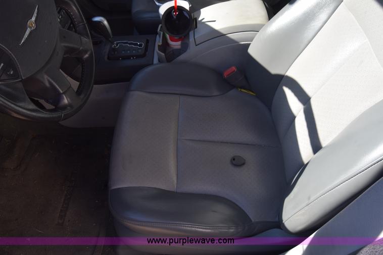 image for item K4910 2007 Chrysler Pacifica Touring SUV
