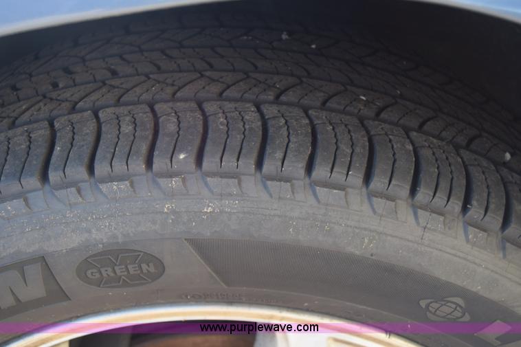 image for item K4910 2007 Chrysler Pacifica Touring SUV