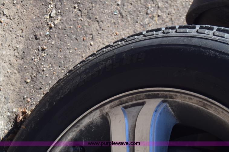 image for item K4910 2007 Chrysler Pacifica Touring SUV