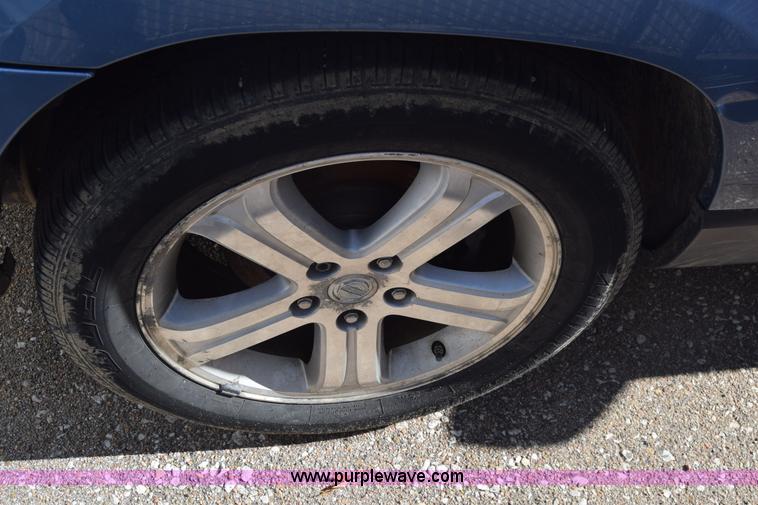 image for item K4910 2007 Chrysler Pacifica Touring SUV