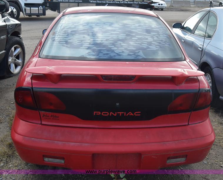 image for item K4921 1999 Pontiac Sunfire SE