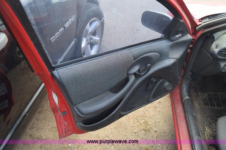 image for item K4921 1999 Pontiac Sunfire SE