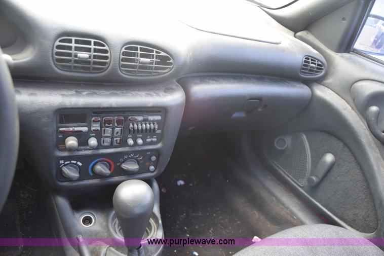 image for item K4921 1999 Pontiac Sunfire SE