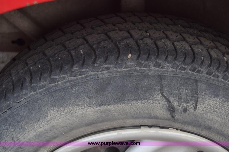 image for item K4921 1999 Pontiac Sunfire SE