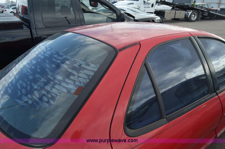 image for item K4921 1999 Pontiac Sunfire SE