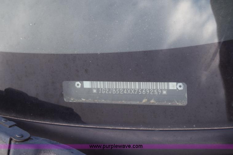 image for item K4921 1999 Pontiac Sunfire SE