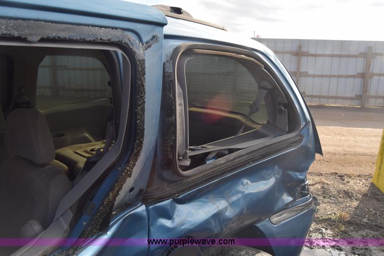 image for item K4923 2002 Ford Windstar SE van