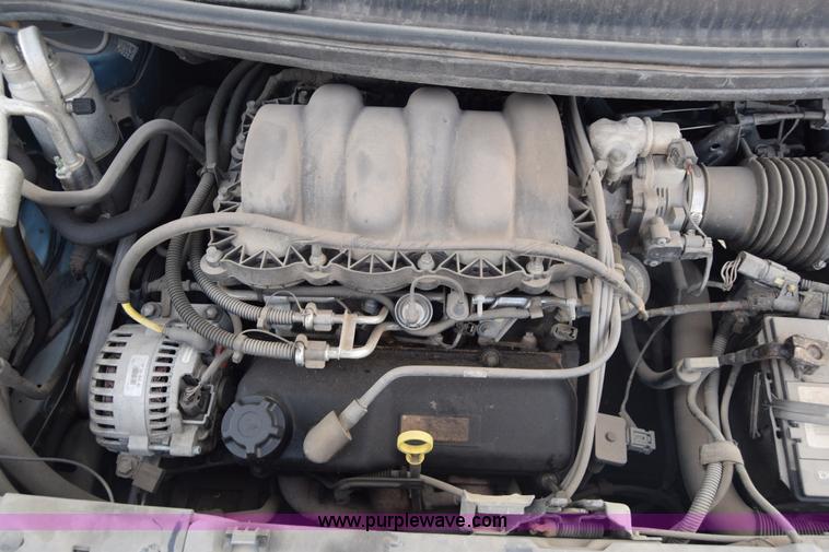 image for item K4923 2002 Ford Windstar SE van