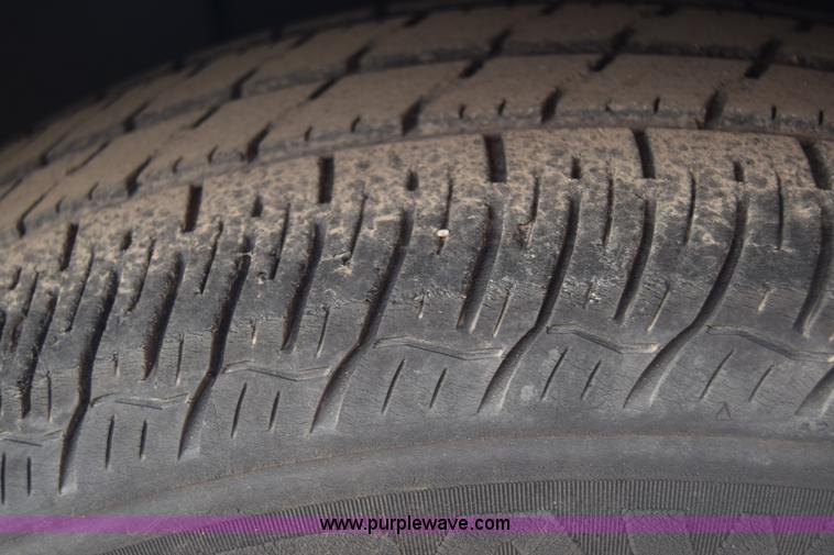 image for item K4923 2002 Ford Windstar SE van