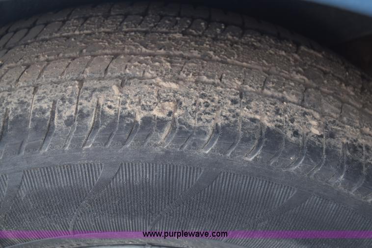 image for item K4923 2002 Ford Windstar SE van