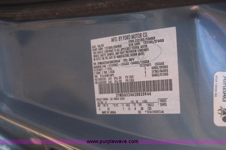 image for item K4923 2002 Ford Windstar SE van