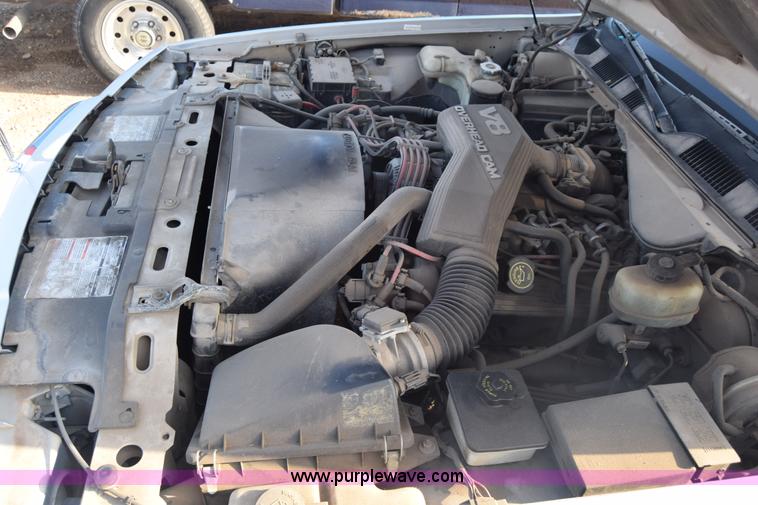 image for item K4924 1991 Lincoln Town Car Executive