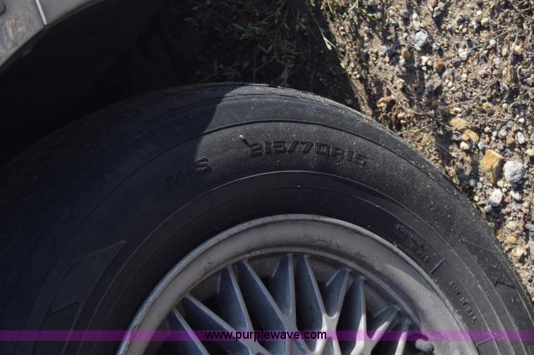 image for item K4924 1991 Lincoln Town Car Executive