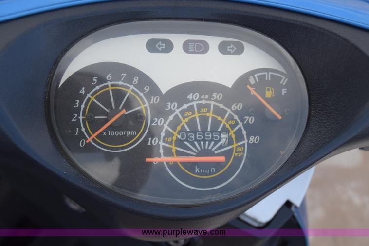 image for item K4926 2014 Taotao moped