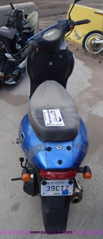 image for item K4926 2014 Taotao moped