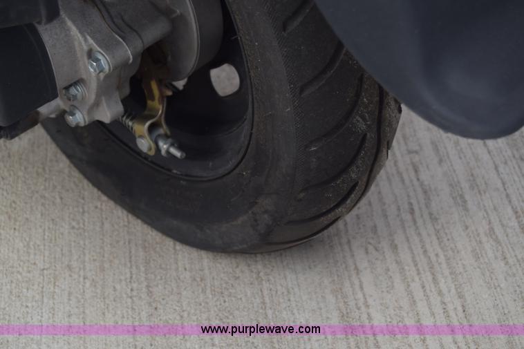 image for item K4926 2014 Taotao moped