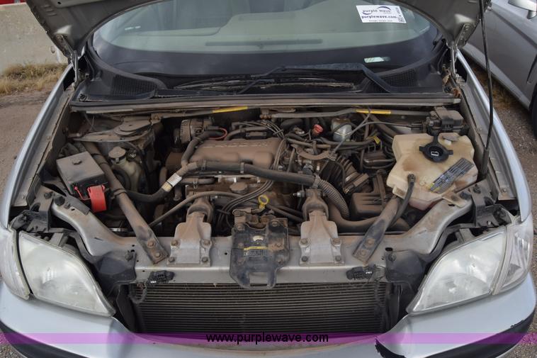 image for item K4928 2004 Chevrolet Venture van