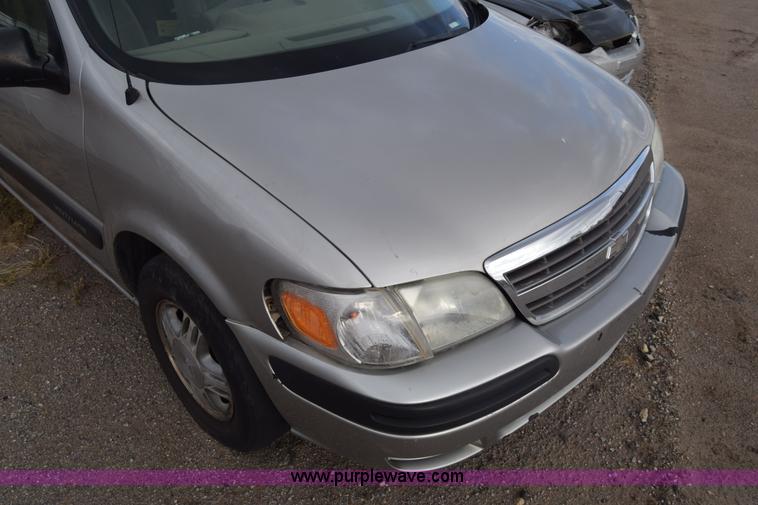 image for item K4928 2004 Chevrolet Venture van